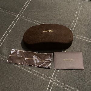 NEW Tom Ford Dark Brown Eyewear Case with cloth and polishing cloth